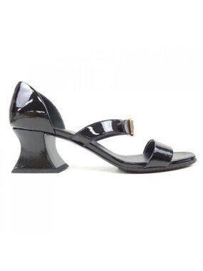 Chanel Size 40 Togo Black Sandals